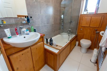 2 bedroom Bungalow for sale in Gaitside Drive, Garthdee, Aberdeen, AB10