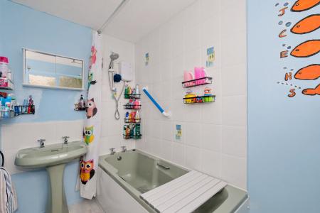 2 bedroom End of terrace house for sale in Kendal Green, Kemnay, AB51