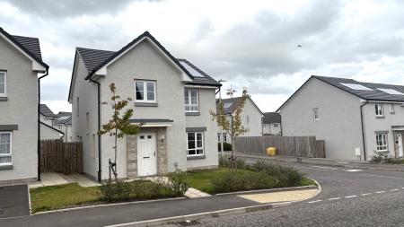 4 bedroom Detached house to let in Mugiemoss Road, Bucksburn, Aberdeen, AB21