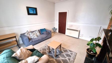 2 bedroom Flat to let in Rosemount Place, Rosemount, Aberdeen, AB25