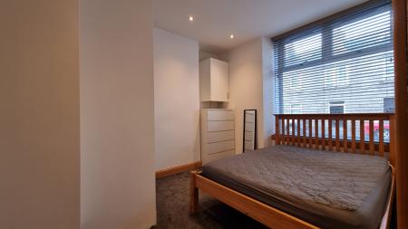 1 bedroom Flat to let in Wood Street, Torry, Aberdeen, AB11