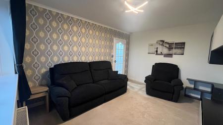 2 bedroom Flat to let in Middle Park, Inverurie, AB51
