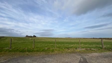 5 bedroom Semi-detached house to let in Mains of Orrock, Balmedie, AB23