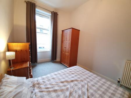 2 bedroom Flat to let in Wallfield Crescent, Rosemount, Aberdeen, AB25