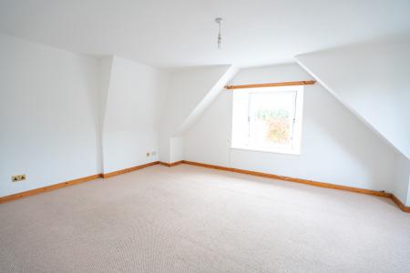 2 bedroom Flat for sale in Viewfield, Charlestown Road, Aboyne, AB34