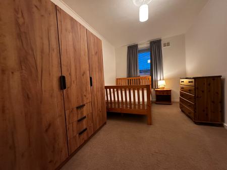 2 bedroom Flat to let in Cairncry Road, Ashgrove, Aberdeen, AB16