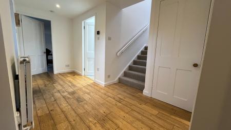 5 bedroom Detached house to let in Crathes, Banchory, AB31