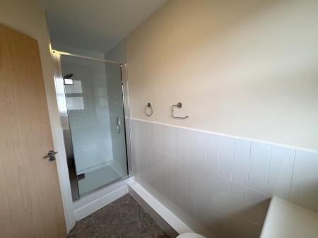 3 bedroom Flat to let in Grandholm Crescent, Grandholm, Aberdeen, AB22