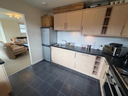 3 bedroom Flat to let in Grandholm Crescent, Grandholm, Aberdeen, AB22