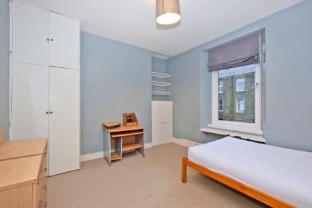 1 bedroom Flat for sale in 19 Summerfield Terrace, The City Centre, Aberdeen, AB24