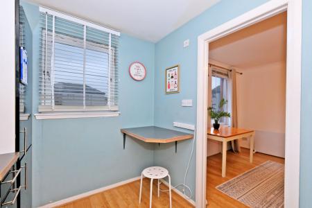 2 bedroom Flat for sale in 202 Headland Court, Ruthrieston, Aberdeen, AB10