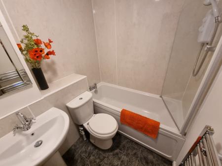 1 bedroom Flat to let in Hutcheon Low Place, Danestone, Aberdeen, AB21