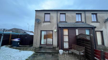 2 bedroom Terraced House to let in Fraser Road, Alford, AB33