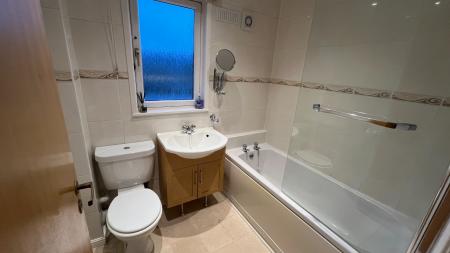 2 bedroom Terraced House to let in Fraser Road, Alford, AB33