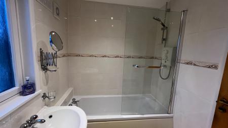 2 bedroom Terraced House to let in Fraser Road, Alford, AB33