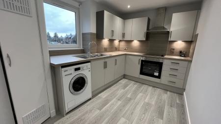 4 bedroom Flat to let in High Street, Inverurie, AB51