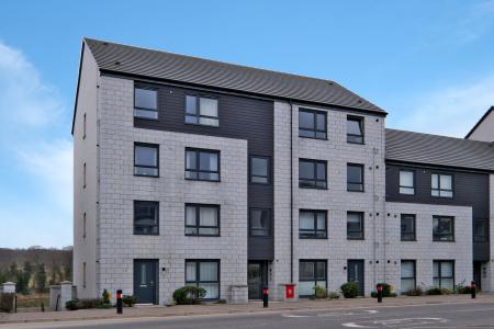 2 bedroom Flat for sale in Mill Drive, Mugiemoss, Aberdeen, AB21