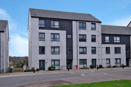 2 bedroom Flat for sale in Mill Drive, Mugiemoss, Aberdeen, AB21
