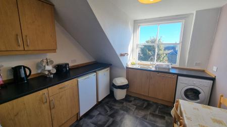 1 bedroom Flat to let in Dee Place, The City Centre, Aberdeen, AB11