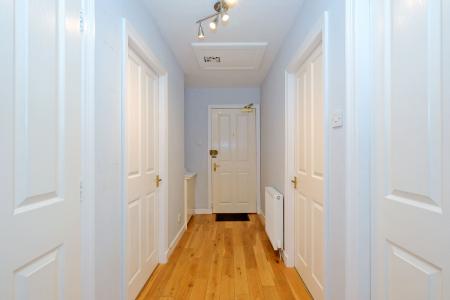 2 bedroom Flat for sale in 34 Albury Gardens, Ferryhill, Aberdeen, AB11