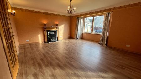 4 bedroom Detached house to let in Manse Croft, Strachan, Banchory, AB31