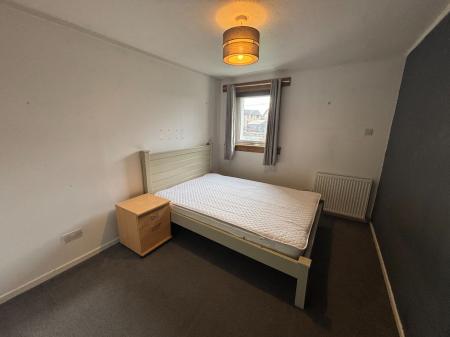 3 bedroom Flat to let in Provost Circle, Inverurie, AB51