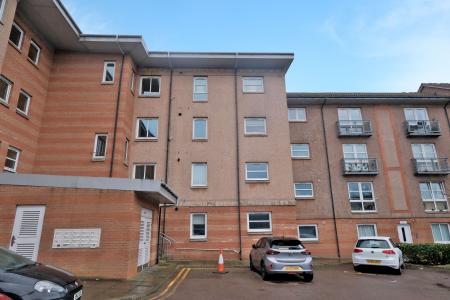 2 bedroom Flat for sale in Bannermill Place, Bannermill, Aberdeen, AB24