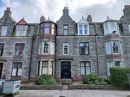 2 bedroom Flat to let in Union Grove, The City Centre, Aberdeen, AB10
