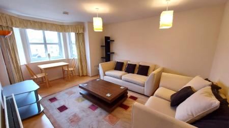 2 bedroom Flat to let in Ashgrove Avenue, Ashgrove, Aberdeen, AB25