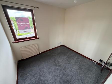 2 bedroom Flat to let in Picktillum Place, Kittybrewster, Aberdeen, AB25