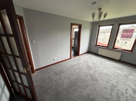 2 bedroom Flat to let in Picktillum Place, Kittybrewster, Aberdeen, AB25
