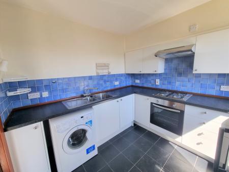 2 bedroom Flat to let in Picktillum Place, Kittybrewster, Aberdeen, AB25