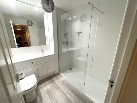 2 bedroom Flat to let in Dee Street, The City Centre, Aberdeen, AB11