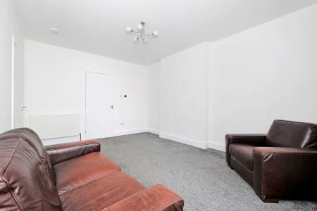 2 bedroom Flat for sale in 21 Rosehill Avenue, Rosehill, Aberdeen, AB24