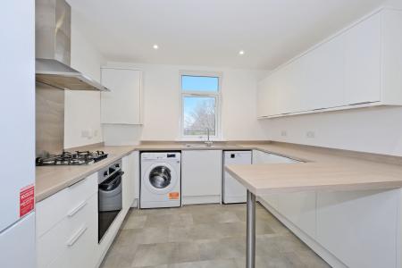 3 bedroom Flat for sale in 42 Fowler Avenue, Northfield, Aberdeen, AB16