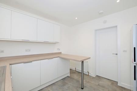 3 bedroom Flat for sale in 42 Fowler Avenue, Northfield, Aberdeen, AB16