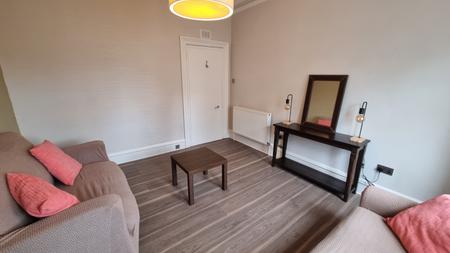 2 bedroom Flat to let in Rosemount Viaduct, Rosemount, Aberdeen, AB25