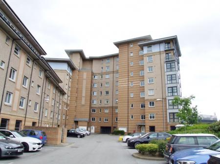 2 bedroom Flat to let in Bannermill Place, The Beach, Aberdeen, AB24