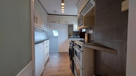 3 bedroom Duplex to let in Albury Place, Ferryhill, Aberdeen, AB11