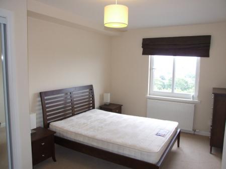 2 bedroom Flat to let in Midstocket View, Summerhill, Aberdeen, AB15