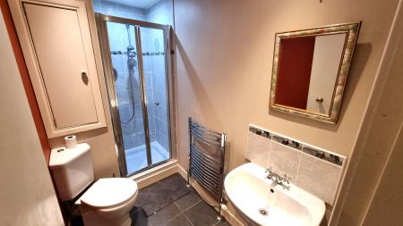 1 bedroom Flat to let in Rosemount Viaduct, Rosemount, Aberdeen, AB25