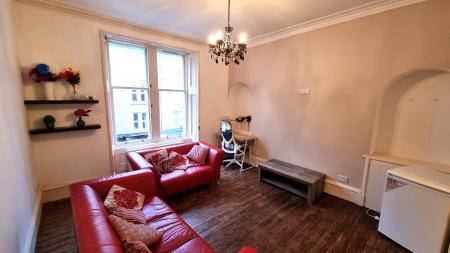 1 bedroom Flat to let in Rosemount Viaduct, Rosemount, Aberdeen, AB25