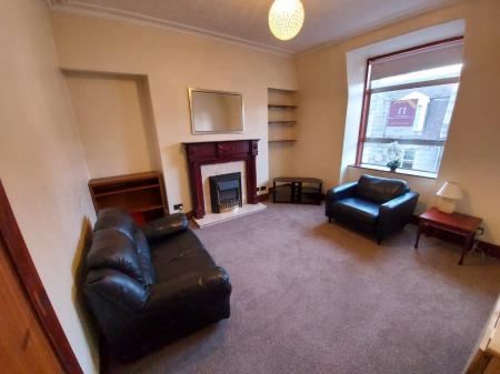 Wallfield Place, Rosemount, Aberdeen, AB25