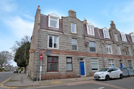 2 bedroom Flat for sale in 12 Craigie Loanings, Aberdeen, AB25
