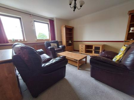 2 bedroom Flat to let in Society Court, Society Lane, Woodside, Aberdeen, AB24