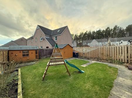 3 bedroom Semi-detached house to let in Beech Tree Road, Banchory, AB31