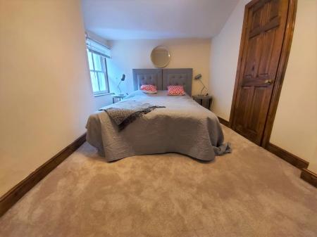 3 bedroom Flat to let in Castle Street, Aberdeen, AB11