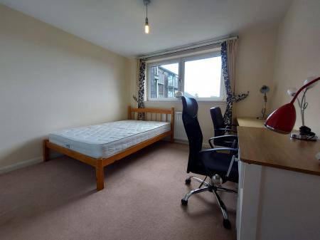 2 bedroom Flat to let in Tailor Place, Hilton, Aberdeen, AB24
