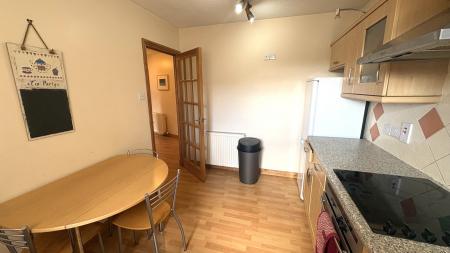 2 bedroom Flat to let in Hilton Heights, Hilton, Aberdeen, AB24