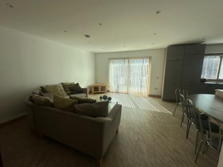 2 bedroom Flat to let in High Street, Banchory, AB31